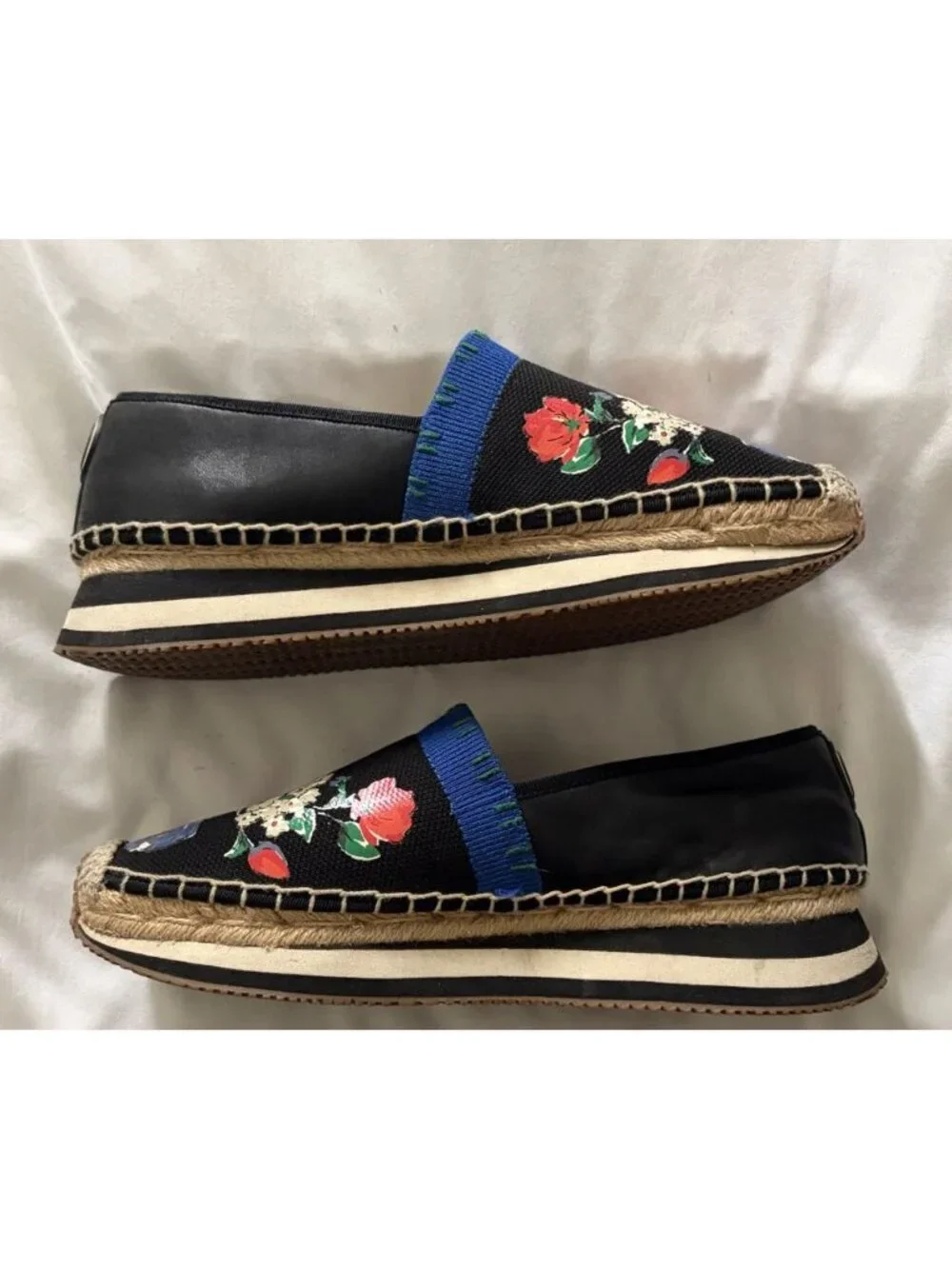 Tory Burch excellent preloved